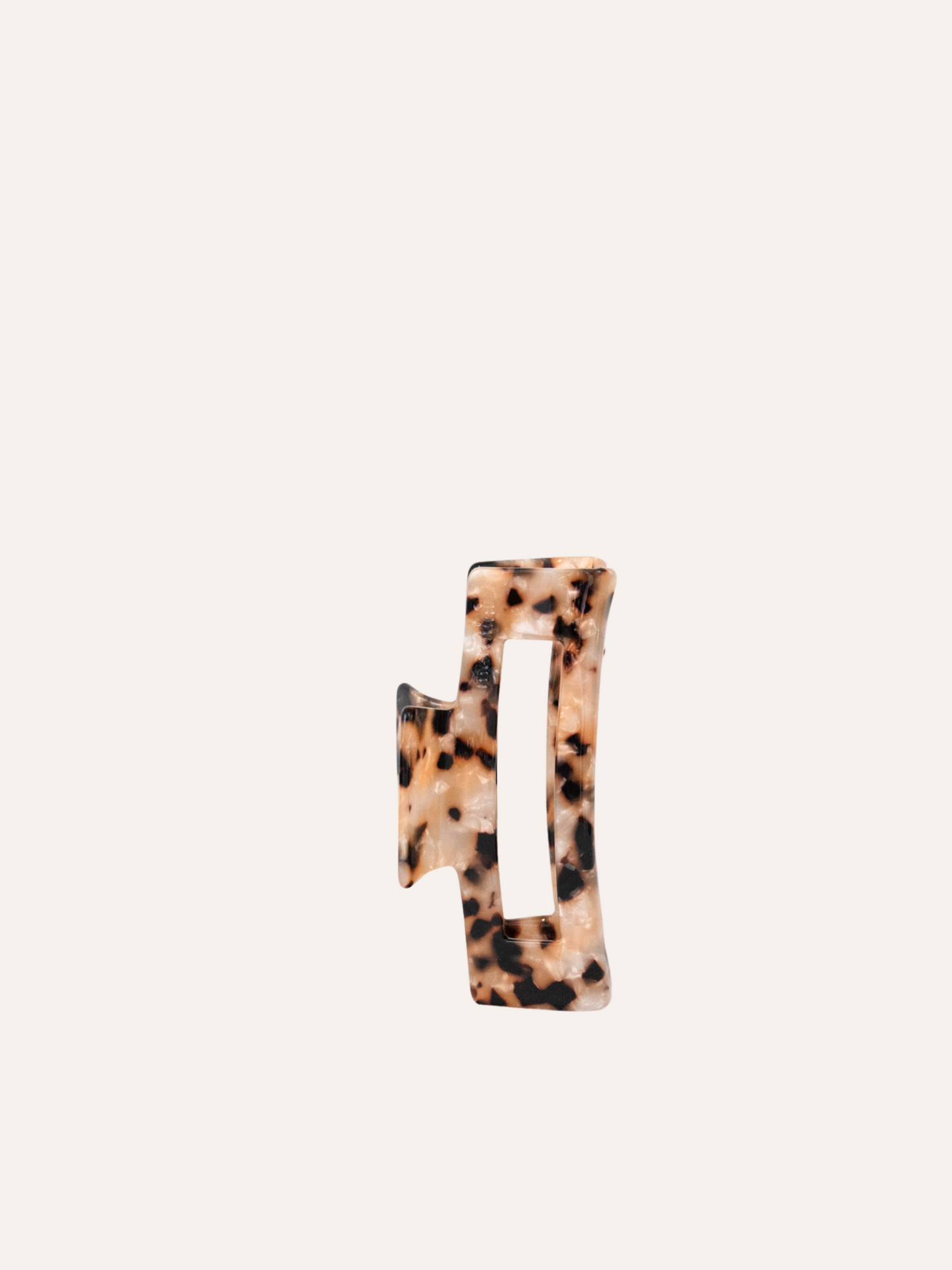 Vera L Claw Clip - Coconut